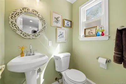 39 Fallen Leaf Road, Holbrook, NY 11741 - Photo 13