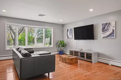 35 Ernest Drive, Scarsdale, NY 10583 - Photo 5
