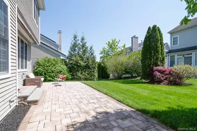 120 Tradition Court, White Plains, NY 10603 - Photo 27