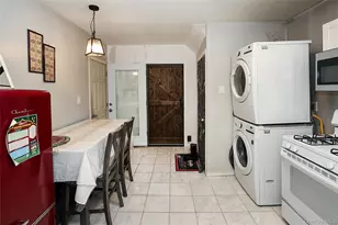89-47 212th St, Queens Village, NY 11427 - Photo 11