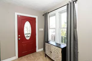 89-47 212th St, Queens Village, NY 11427 - Photo 3