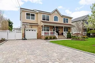 111 Charles St, Massapequa, NY 11758 - Photo 3