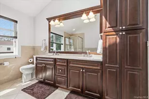 111 Charles St, Massapequa, NY 11758 - Photo 37
