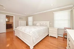 586 Seaford Ave, Massapequa, NY 11758 - Photo 23
