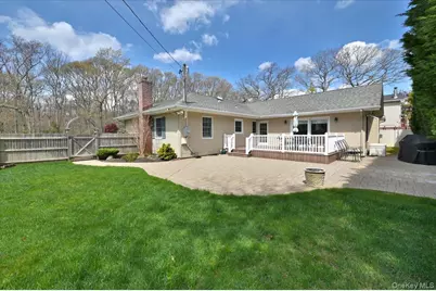 586 Seaford Avenue, Massapequa, NY 11758 - Photo 35