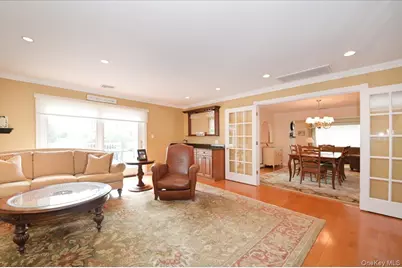 586 Seaford Avenue, Massapequa, NY 11758 - Photo 21