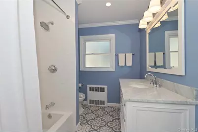 586 Seaford Avenue, Massapequa, NY 11758 - Photo 31