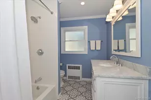 586 Seaford Ave, Massapequa, NY 11758 - Photo 31