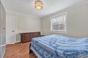 255-10 61st Ave, Little Neck, NY 11362 - Photo 9