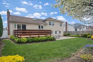 322 Grover Ave N, Massapequa Park, NY 11762 - Photo 39