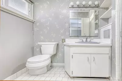 13 Gladwyne Court, Spring Valley, NY 10977 - Photo 19