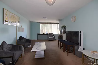 54-40 Little Neck Parkway #4A, Little Neck, NY 11362 - Photo 11