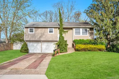 37 Mallard Avenue, Selden, NY 11784 - Photo 1