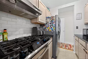 1304 Midland, Yonkers, NY 10704 - Photo 5