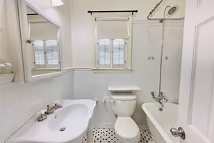 2879 Harrington Ave, Bronx, NY 10461 - Photo 13