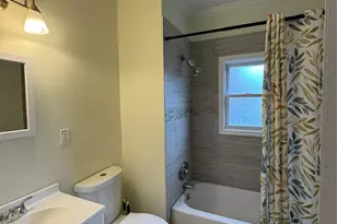 1361 Star Ave, Elmont, NY 11003 - Photo 33