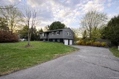 7 Jonathan Drive, Staatsburg, NY 12580 - Photo 3