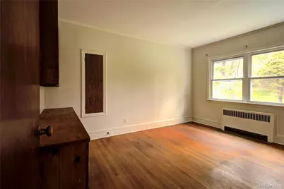 32 Burrow Drive, Highland Mills, NY 10930 - Photo 9