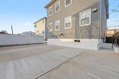 131-10 142nd Street, Jamaica, NY 11436 - Photo 23