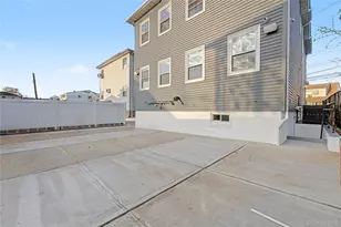 131-10 142nd St, Jamaica, NY 11436 - Photo 23