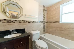 61-20 220th St, Bayside, NY 11364 - Photo 9