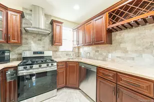61-20 220th St, Bayside, NY 11364 - Photo 7