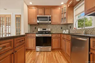 3 Layne Way, Northport, NY 11768 - Photo 13