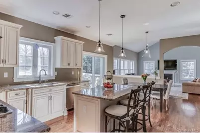 5 Fant Farm Lane, Montebello, NY 10901 - Photo 11