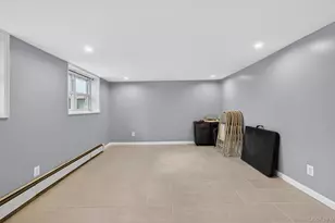42-40 192nd St, Flushing, NY 11358 - Photo 25