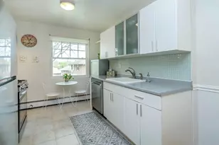 31U Madison Park Gardens, Port Washington, NY 11050 - Photo 9