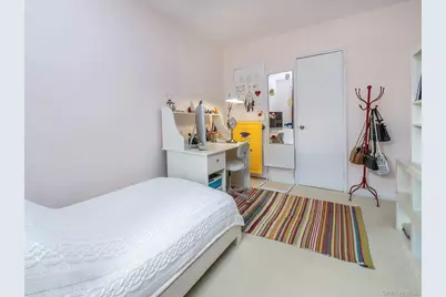 31U Madison Park Gardens #31U, Port Washington, NY 11050 - Photo 15