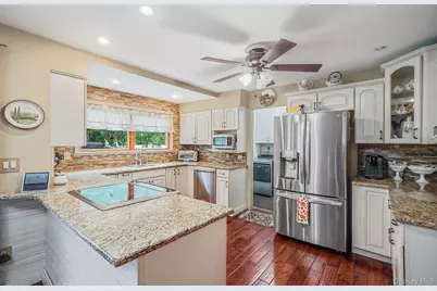 3 Avon Avenue, Port Jefferson Station, NY 11776 - Photo 5