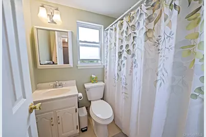 106 Holbrook Road, Centereach, NY 11720 - Photo 19