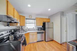 106 Holbrook Rd, Centereach, NY 11720 - Photo 5
