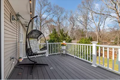 26 Bittersweet Avenue, Hampton Bays, NY 11946 - Photo 29