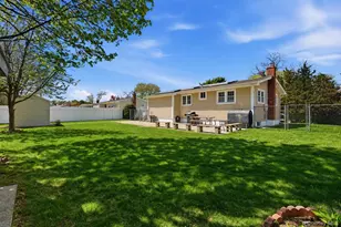 52 William St, Brentwood, NY 11717 - Photo 21