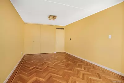 1155 Warburton Avenue #12S, Yonkers, NY 10701 - Photo 11