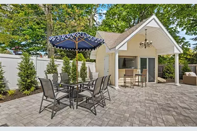 25 Bay 3rd Street, Islip, NY 11751 - Photo 29