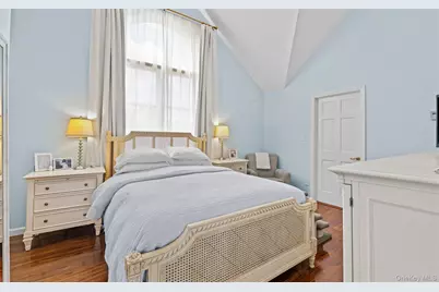 25 Bay 3rd Street, Islip, NY 11751 - Photo 13