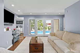 25 Bay 3rd St, Islip, NY 11751 - Photo 3