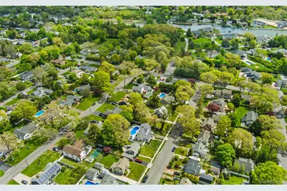 25 Bay 3rd Street, Islip, NY 11751 - Photo 35