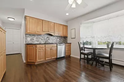 235 Twin Lane E, Wantagh, NY 11793 - Photo 7