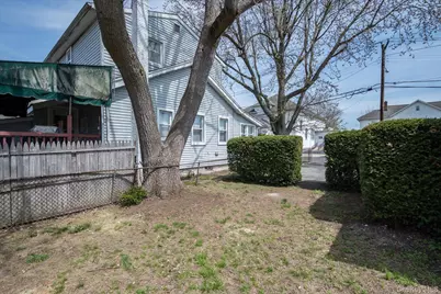 216 Elizabeth Street, Inwood, NY 11096 - Photo 17