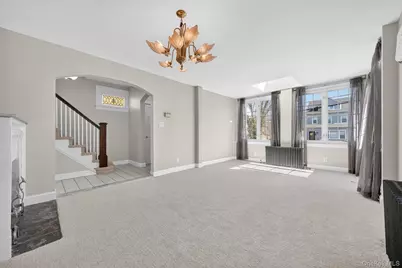 124 Sherwood Avenue, Yonkers, NY 10704 - Photo 17