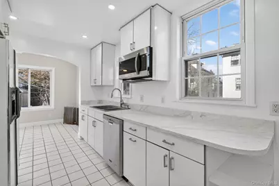 124 Sherwood Avenue, Yonkers, NY 10704 - Photo 23