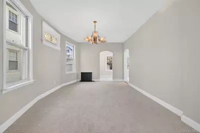 124 Sherwood Avenue, Yonkers, NY 10704 - Photo 7