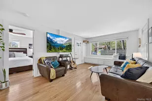 28 Eastern Pkwy, Poughkeepsie, NY 12603 - Photo 9