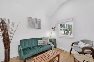 28 Eastern Pkwy, Poughkeepsie, NY 12603 - Photo 25