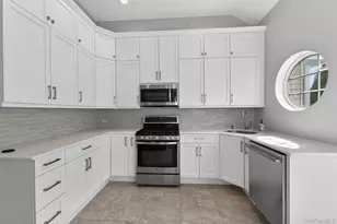 117 Winding Ridge Rd, White Plains, NY 10603 - Photo 9
