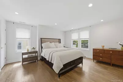 30 Rossmore Avenue, Bronxville, NY 10708 - Photo 23